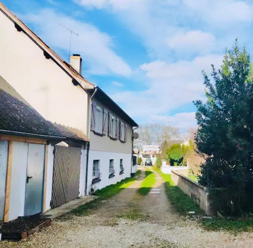 Apartmán The Walsh Bourges Exteriér fotografie